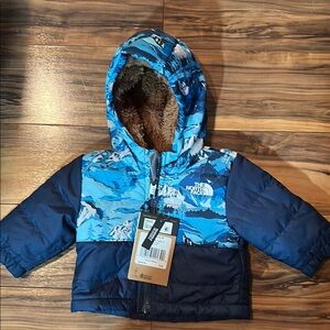 The North Face Blue and Navy Patterned Jacket